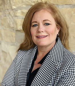 Portrait, Kelli Hansen