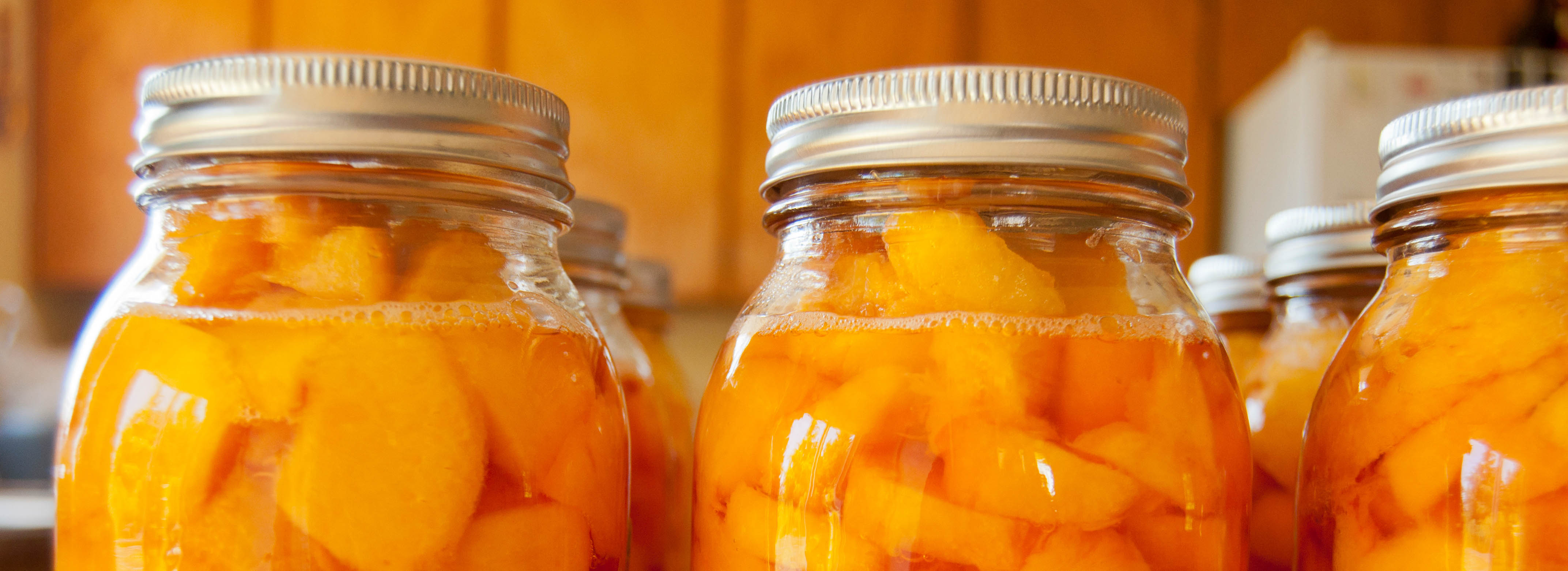 Canned peaches Canned peaches